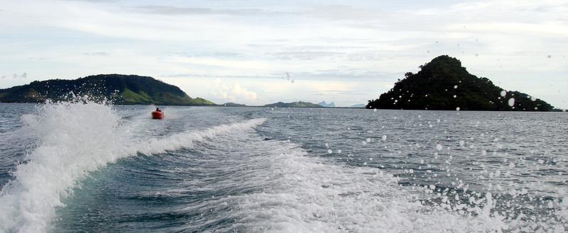 MaLaYsIa_-_PaLaU_SiPaDaN_-_PaLaU_MaBuL_05.JPG