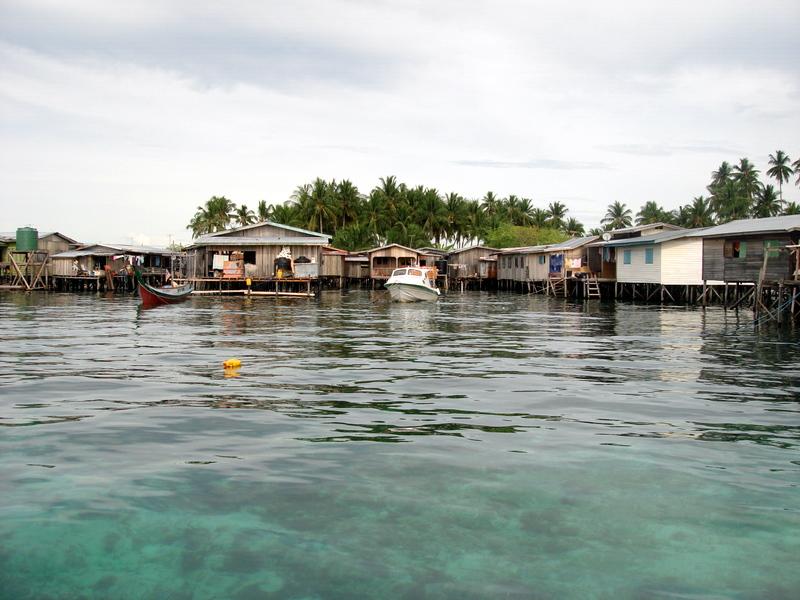 MaLaYsIa_-_PaLaU_SiPaDaN_-_PaLaU_MaBuL_214.JPG