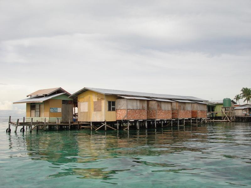 MaLaYsIa_-_PaLaU_SiPaDaN_-_PaLaU_MaBuL_215.JPG