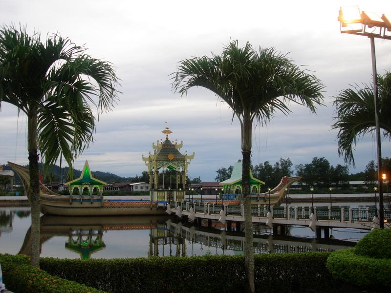 BrUnEi_DaRuSsAlAm_-_BaNdAr_SeRi_BeGaWaN_45.JPG
